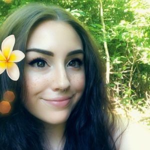 Meet your Posher, Allicyn